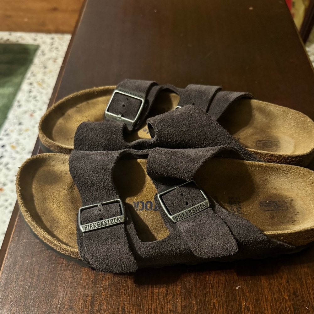 EUC Birkenstock sandals, 8 1/2